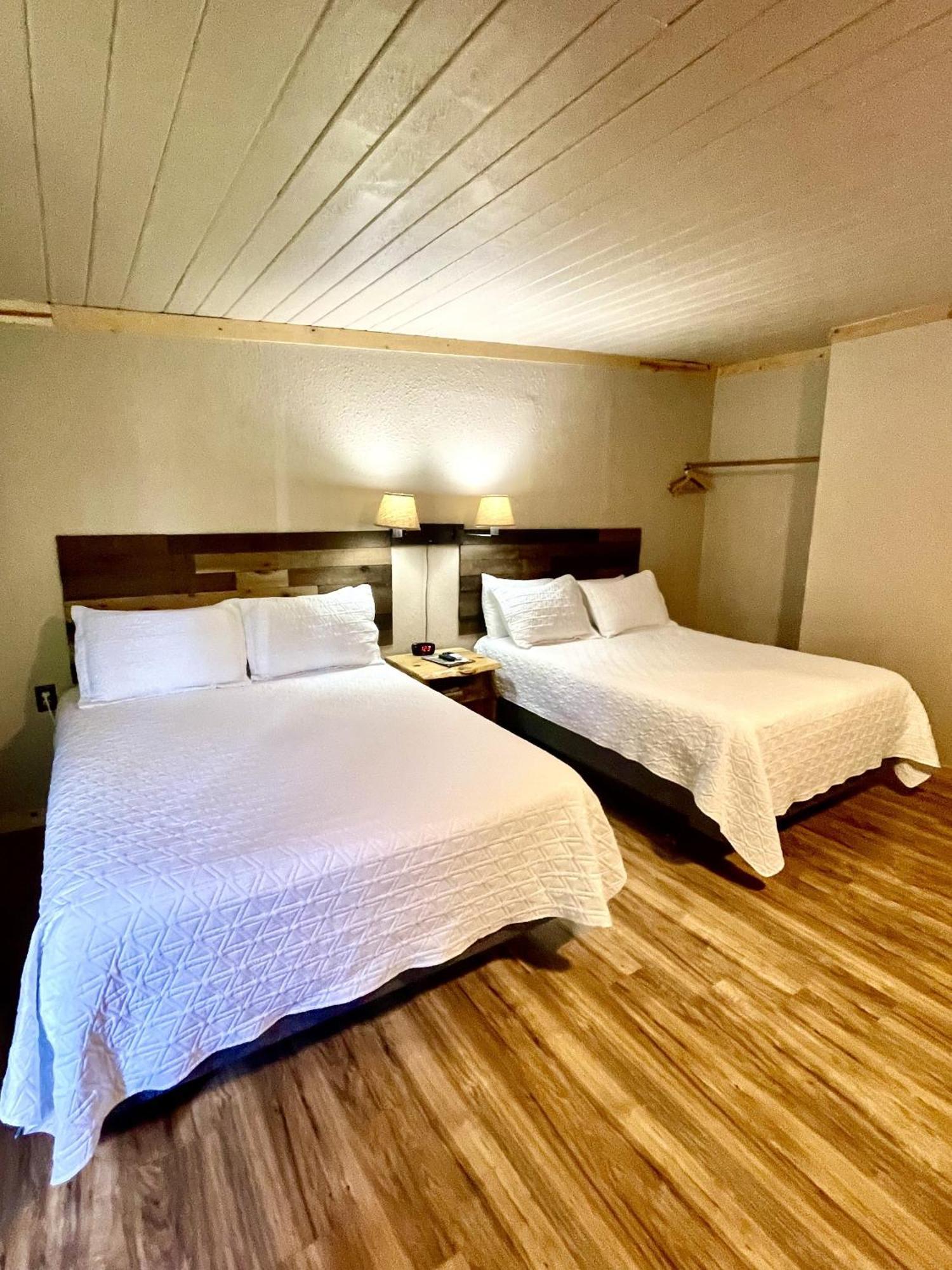 The Idaho Lodge & Rv Park Bonners Ferry Buitenkant foto